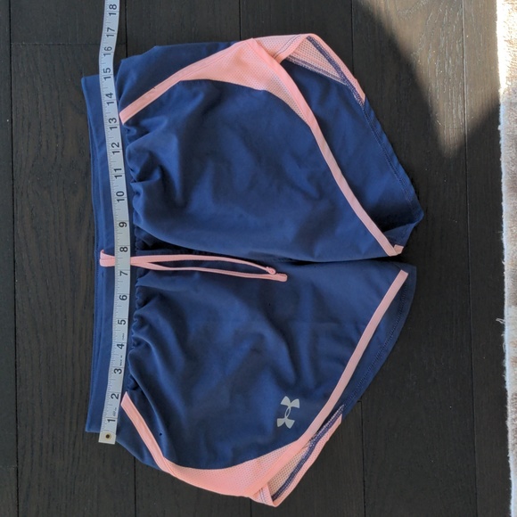 3 Pair UA active wear shorts for women - Picture 4 of 6